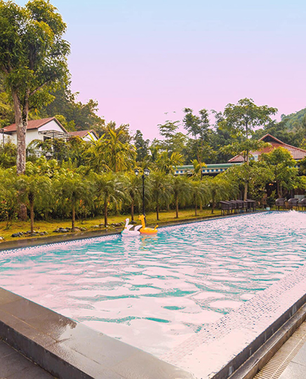 Bể bơi ngoài trời Nature Key Retreat Lương Sơn